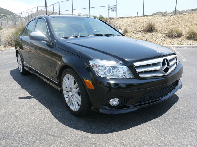 Mercedes-Benz C-Class 2009 photo 17