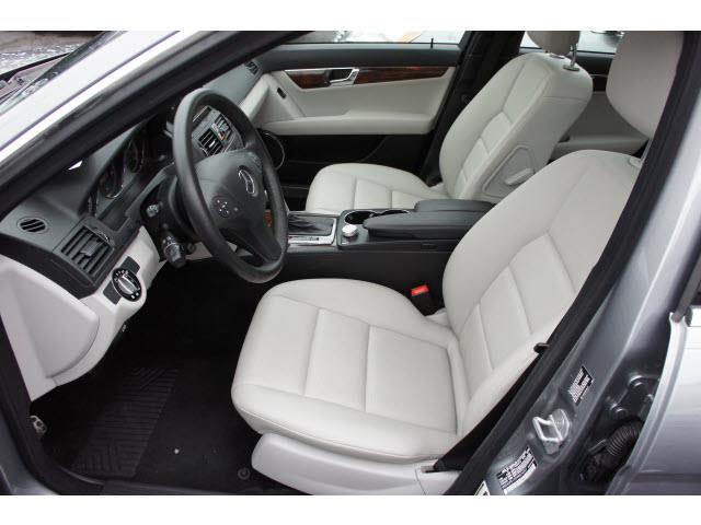 Mercedes-Benz C-Class 2009 photo 3