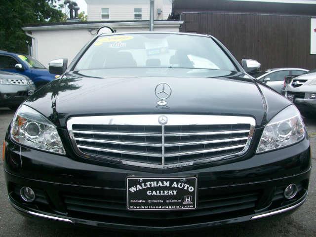 Mercedes-Benz C-Class 2009 photo 2