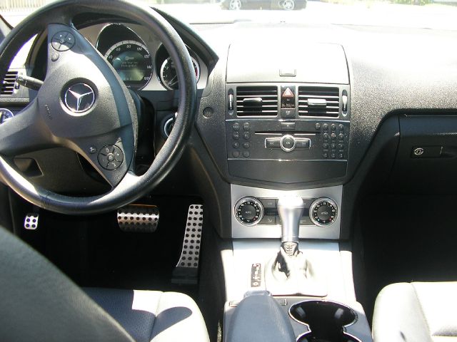 Mercedes-Benz C-Class 2009 photo 8