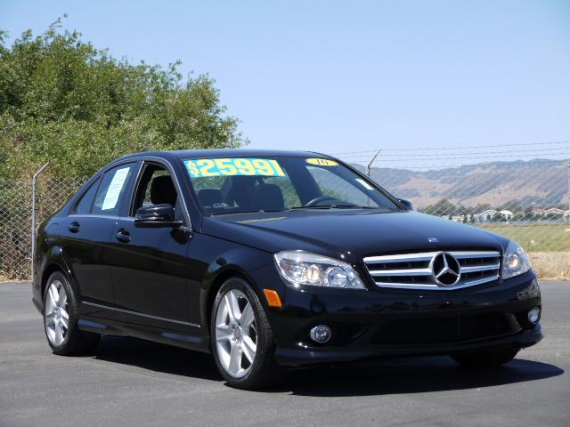 Mercedes-Benz C-Class 2010 photo 3