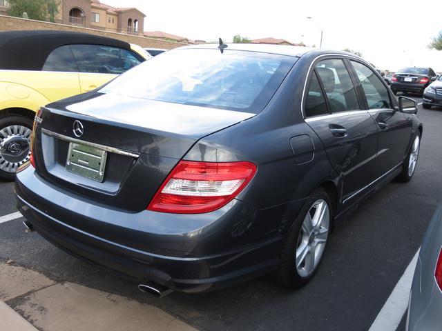 Mercedes-Benz C-Class 4dr Sdn Manual (natl) Sedan