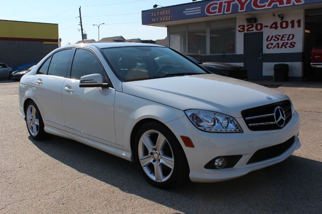 Mercedes-Benz C-Class 2010 photo 1