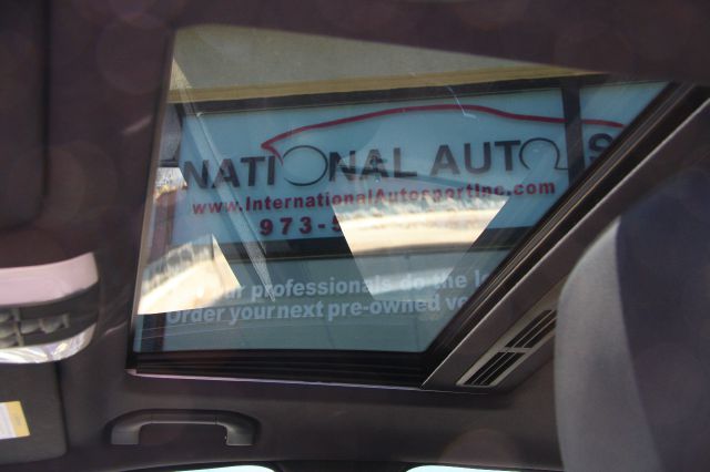 Mercedes-Benz C-Class 2010 photo 14