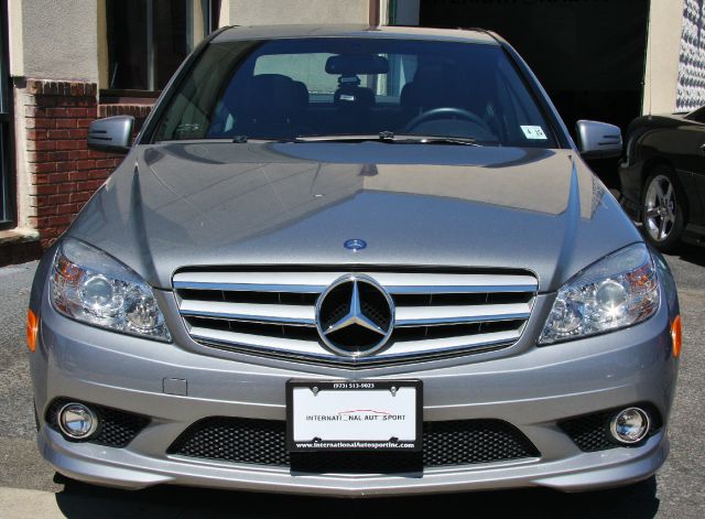 Mercedes-Benz C-Class 2010 photo 15