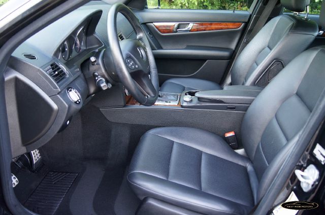 Mercedes-Benz C-Class Crewcab Denali AWD Sedan