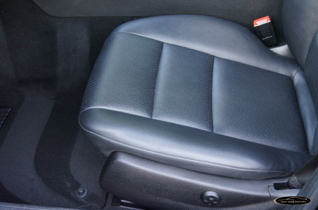 Mercedes-Benz C-Class 2010 photo 4