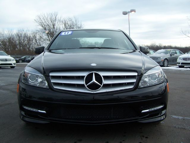 Mercedes-Benz C-Class 2011 photo 1