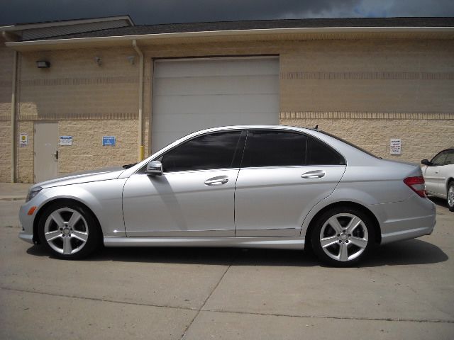 Mercedes-Benz C-Class 1995 GMC Sedan