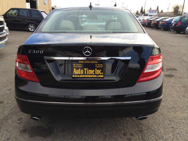 Mercedes-Benz C-Class Crewcab Denali AWD Sedan