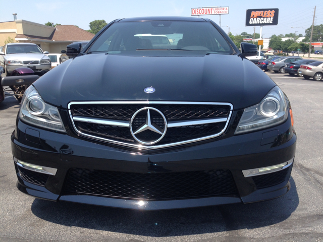 Mercedes-Benz C-Class 2012 photo 2