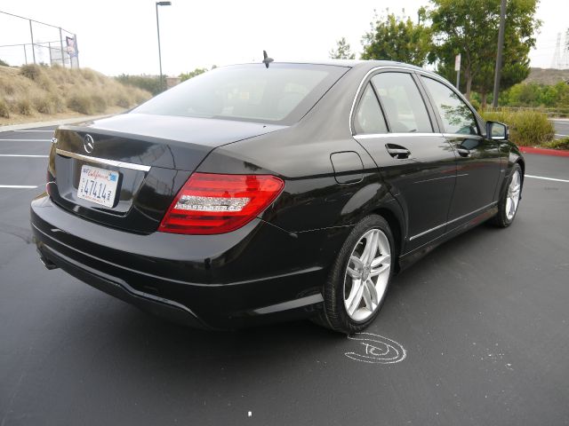 Mercedes-Benz C-Class 2012 photo 1
