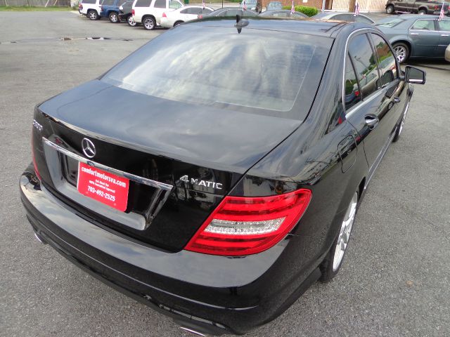 Mercedes-Benz C-Class 2012 photo 8
