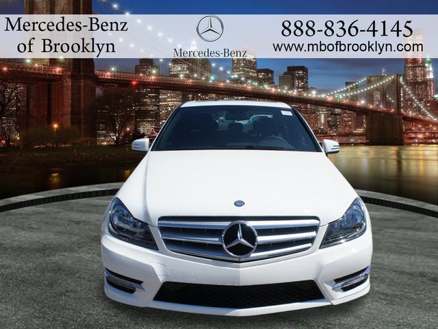 Mercedes-Benz C-Class 2013 photo 8