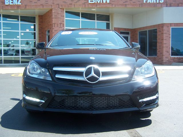 Mercedes-Benz C-Class Gl550 AMG Sport Coupe