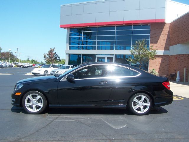Mercedes-Benz C-Class 2013 photo 4
