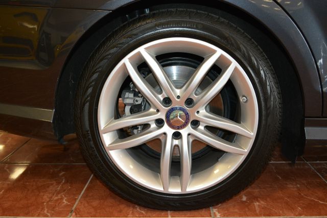 Mercedes-Benz C-Class Gl450 4matic WE Finance Sedan