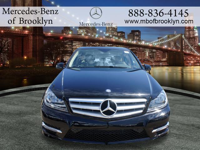 Mercedes-Benz C-Class 2013 photo 5