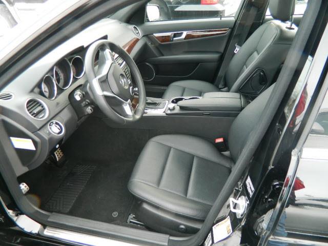 Mercedes-Benz C-Class 2013 photo 1