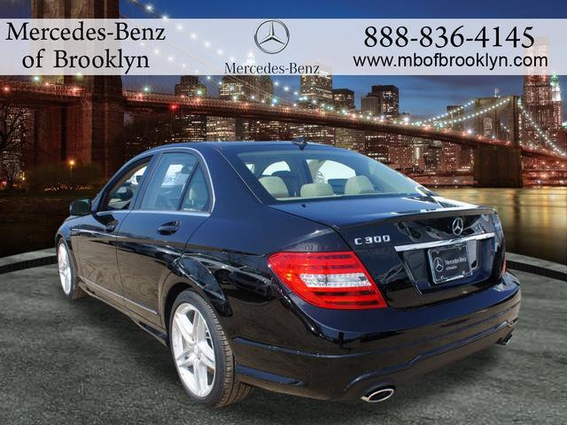 Mercedes-Benz C-Class 2013 photo 4