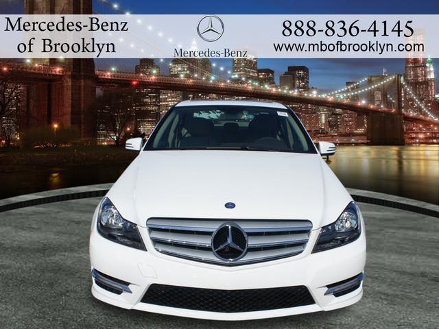 Mercedes-Benz C-Class 2013 photo 4