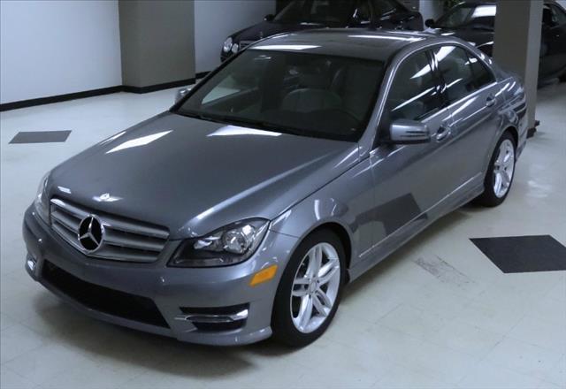 Mercedes-Benz C-Class 2013 photo 4