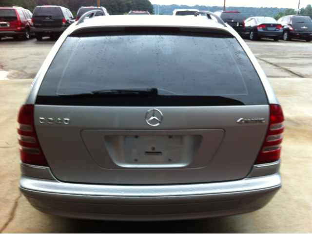 Mercedes-Benz C-Class Wagon 2003 photo 3