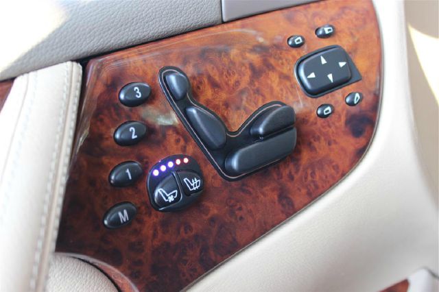 Mercedes-Benz CL-Class 2004 photo 24