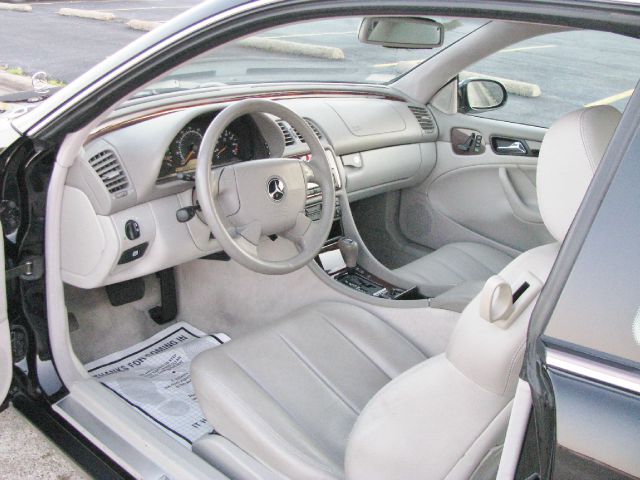 Mercedes-Benz CLK-Class 1998 photo 1