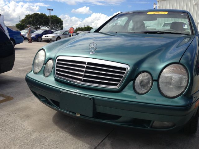 Mercedes-Benz CLK-Class C230 1.8K Coupe