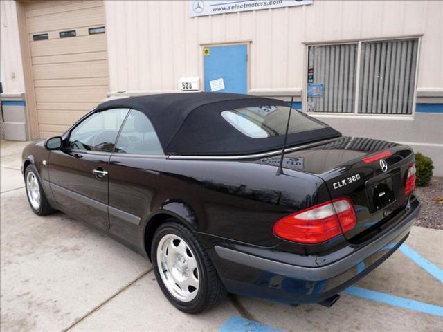 Mercedes-Benz CLK-Class 1999 photo 3