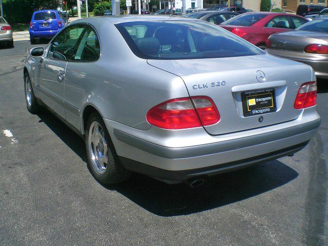 Mercedes-Benz CLK-Class 1999 photo 2