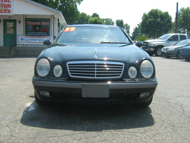 Mercedes-Benz CLK-Class 1999 photo 4