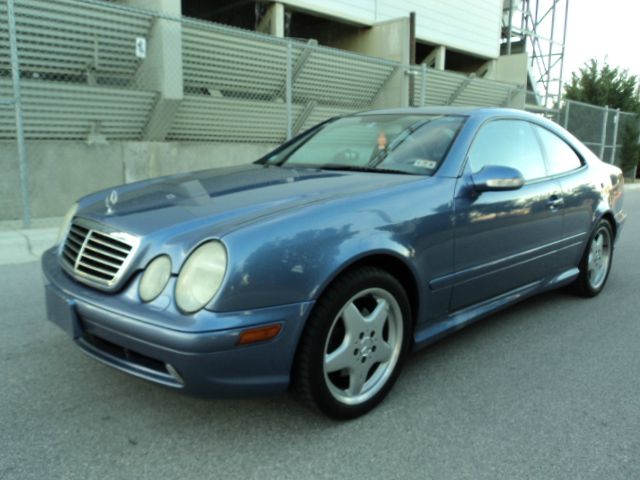 Mercedes-Benz CLK-Class 2001 photo 4