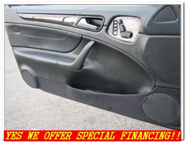 Mercedes-Benz CLK-Class 2002 photo 3