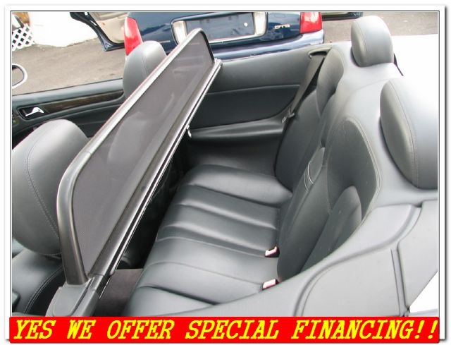 Mercedes-Benz CLK-Class 2002 photo 4