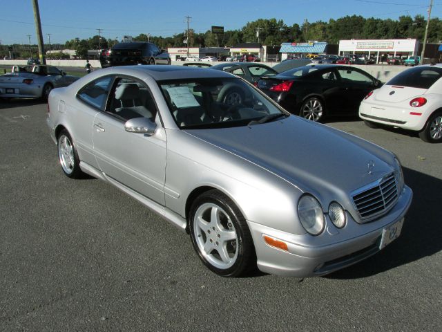 Mercedes-Benz CLK-Class 2.0T Quattro AWD Wagon Coupe