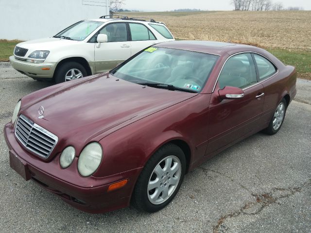 Mercedes-Benz CLK-Class LT 1500 DVD W/monitorflex Fuel 4X4 Coupe