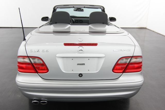 Mercedes-Benz CLK-Class 2002 photo 1