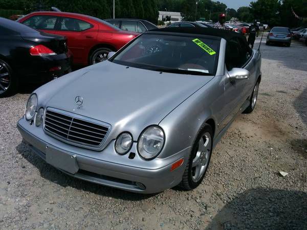 Mercedes-Benz CLK-Class 2003 photo 1