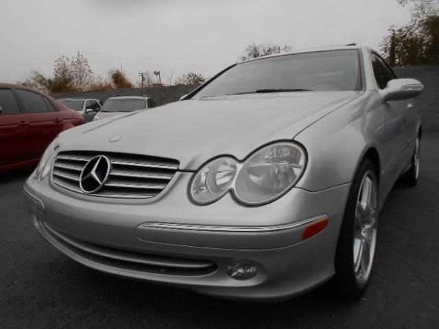 Mercedes-Benz CLK-Class 2003 photo 1
