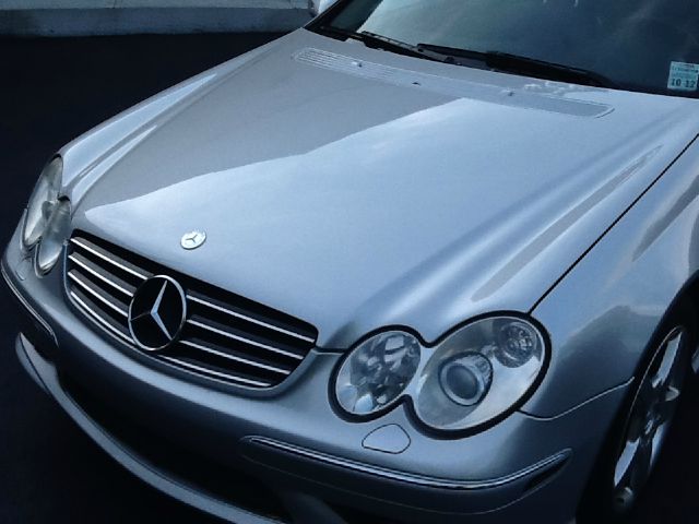 Mercedes-Benz CLK-Class 2004 photo 4