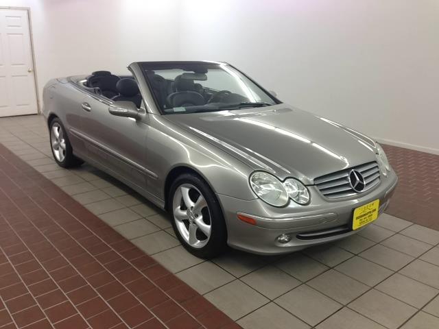 Mercedes-Benz CLK-Class 2005 photo 2