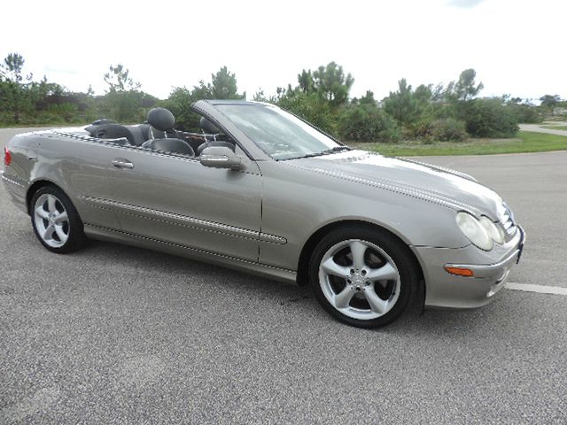 Mercedes-Benz CLK-Class 7-passenger Convertible