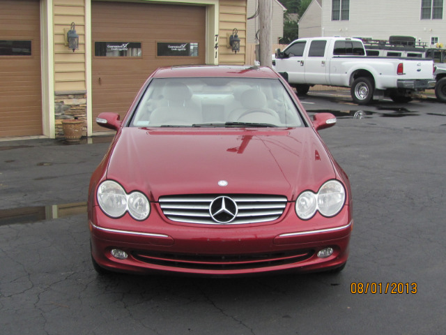 Mercedes-Benz CLK-Class 2005 photo 1