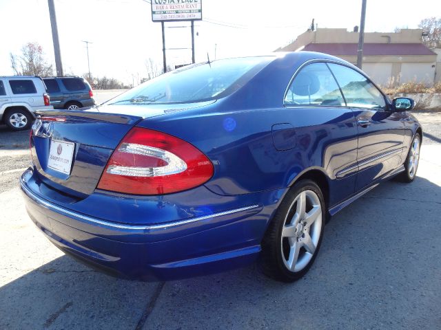 Mercedes-Benz CLK-Class LTD Wagon AWD Coupe