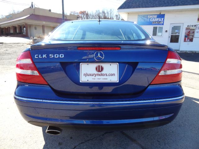 Mercedes-Benz CLK-Class 2005 photo 4