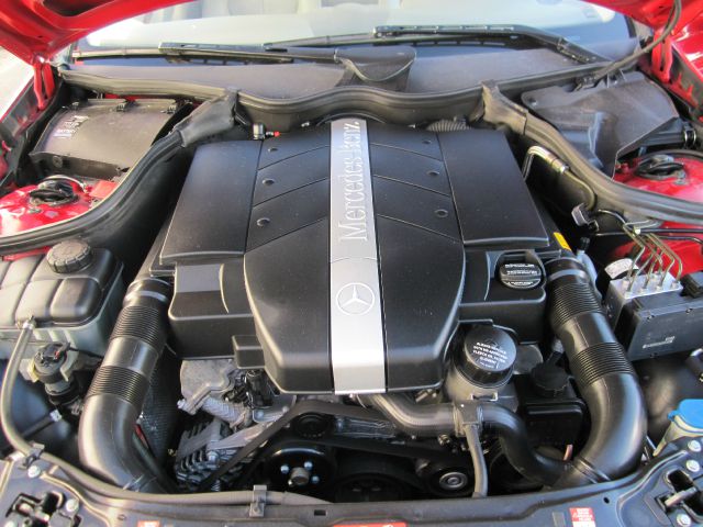 Mercedes-Benz CLK-Class 2005 photo 8