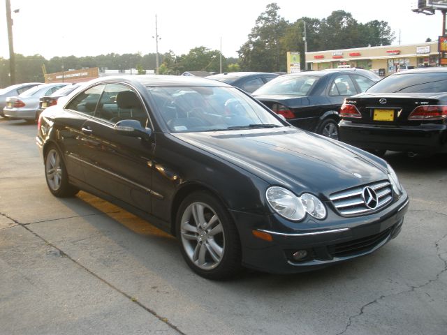 Mercedes-Benz CLK-Class 2006 photo 1