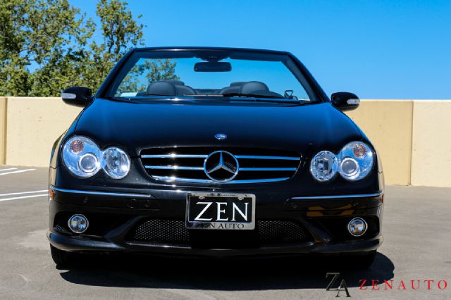 Mercedes-Benz CLK-Class 2006 photo 1